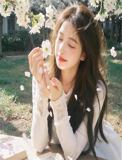 解构的天翔少女OVA悬念设置精彩绝伦的：叙事技巧与观众心理